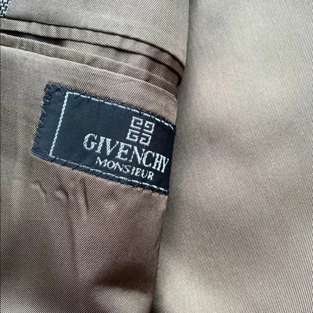 Givenchy Blazer - image 4